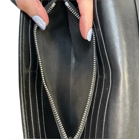 Miu Miu Black Matelassé Crystal Wallet 💎 Limited Edition w/ ID Holder - Picture 9 of 16